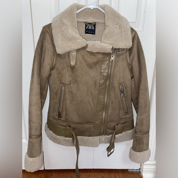 Zara jacket - Picture 1 of 3